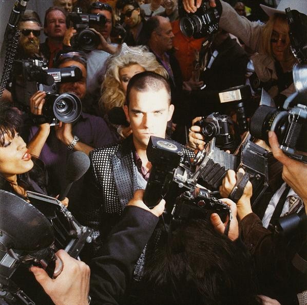 ROBBIE WILLIAMS - LIFE THRU A LENS  (Cd)